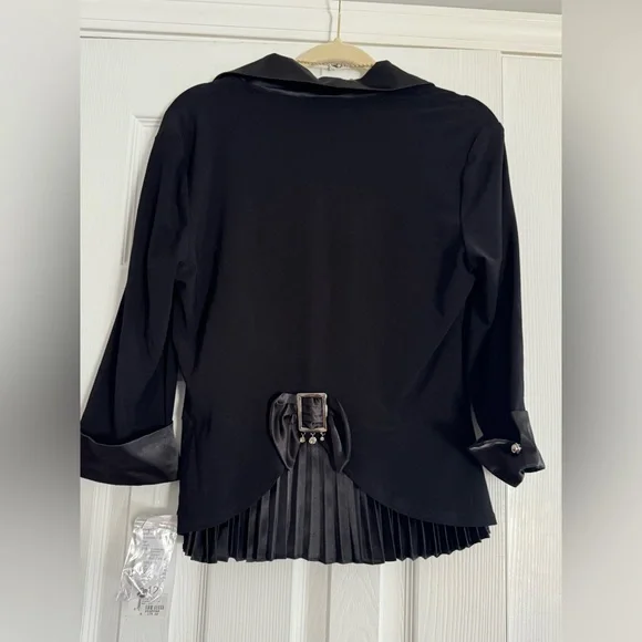 New with tags! Joseph Ribkoff black fit-&-flare blouse! - Picture 10 of 15